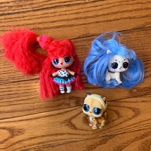 LOL Surprise Girl with red crimped hair and two pets